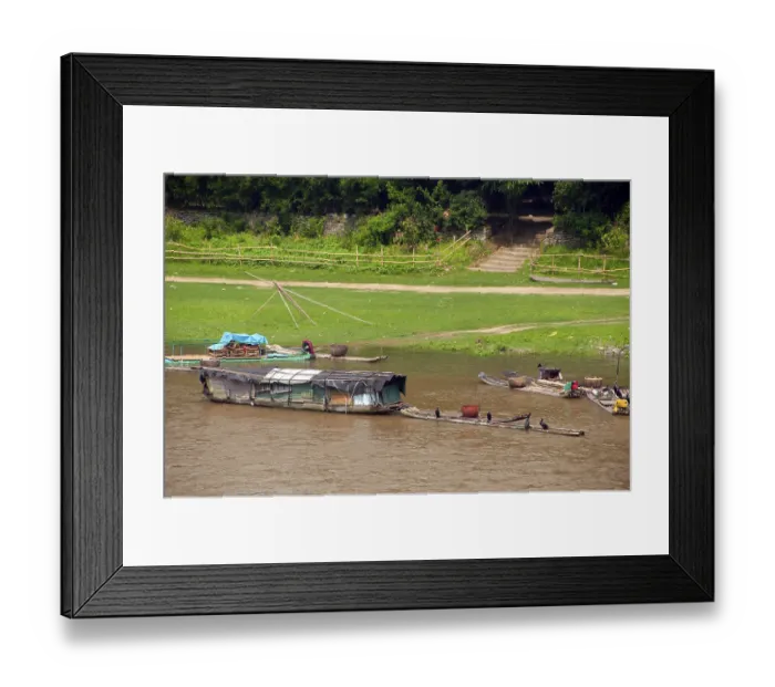 Framed Print : Yangshuo is rightly famous for its dramatic scenery Framed Print : Yangshuo is rightly famous for its dramatic scenery