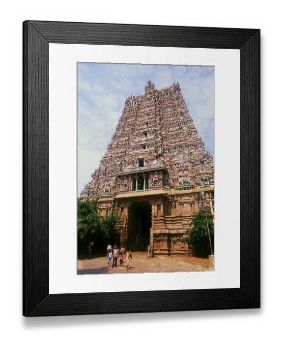 Framed Print : The Meenakshi Amman Temple (also called: Meenakshi Sundareswarar Temple)