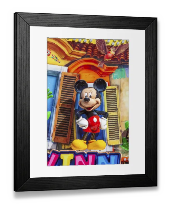Framed Print : Mickey Mouse by Wald Disney, decoration Framed Print : Mickey Mouse by Wald Disney, decoration