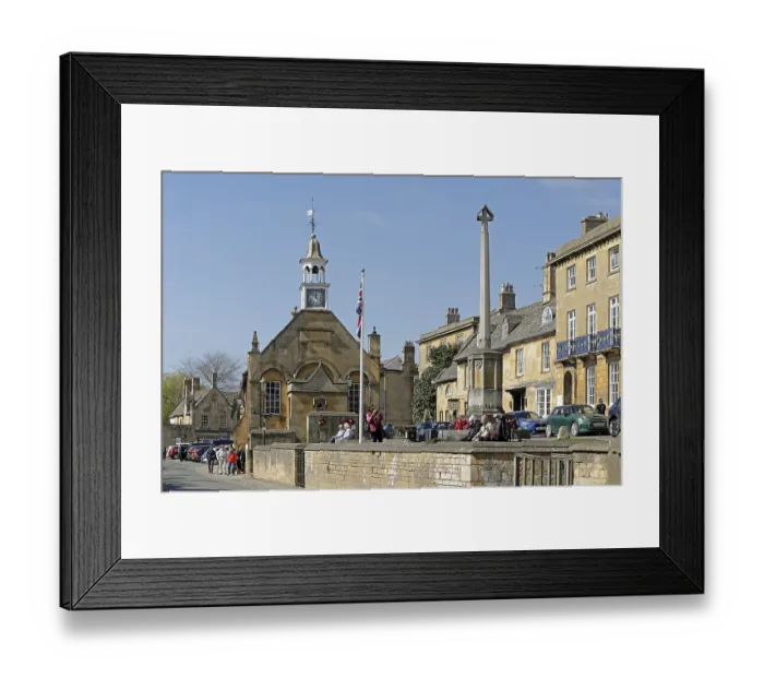 Framed Print : Town Hall, War Memorial, Chipping Campden Framed Print : Town Hall, War Memorial, Chipping Campden
