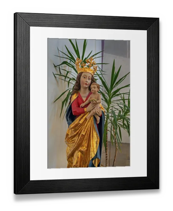 Framed Print : Statue of the Virgin Mary with crown and baby Jesus