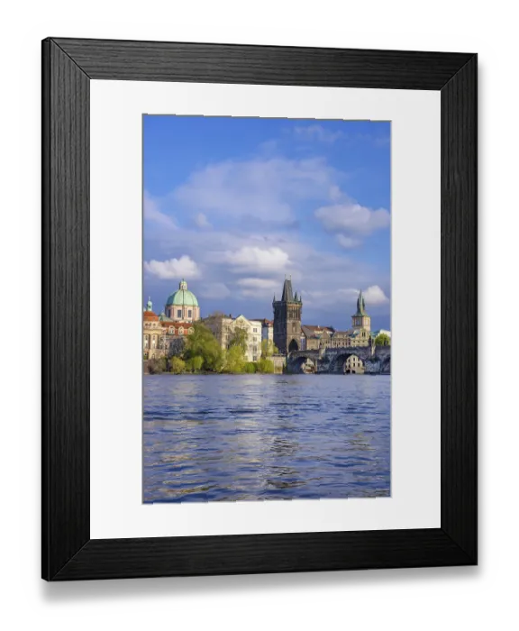 Framed Print : Charles Bridge (Karluv Most) on Vltava river and Old Town Bridge Tower Framed Print : Charles Bridge (Karluv Most) on Vltava river and Old Town Bridge Tower