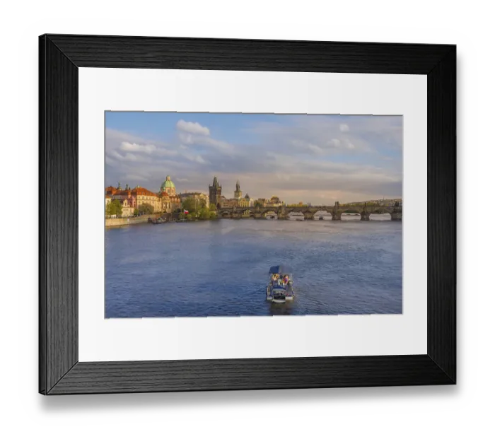 Framed Print : Charles Bridge (Karluv Most) on Vltava river and Old Town Bridge Tower