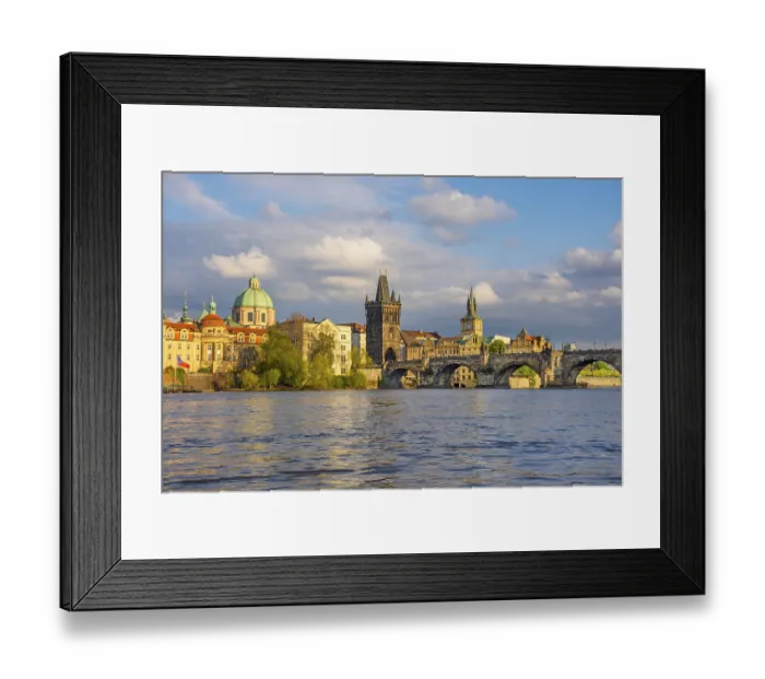 Framed Print : Charles Bridge (Karluv Most) on Vltava river and Old Town Bridge Tower