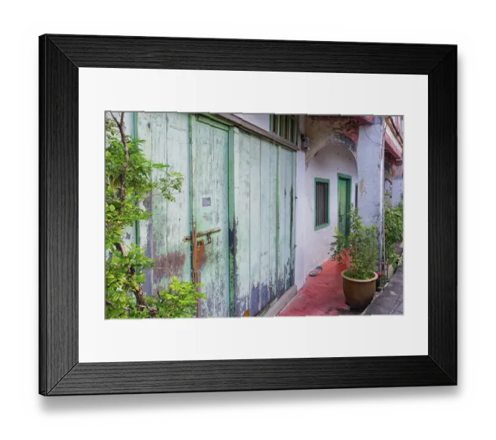 Framed Print : Street scene, George Town, Penang, Malaysia