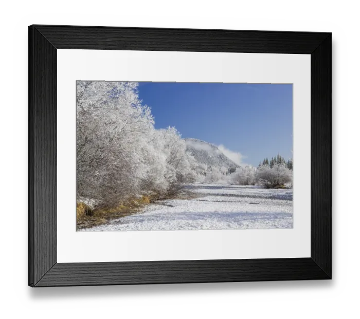 Framed Print : Isar valley in winter at temperatures of minus 18 degrees Celsius