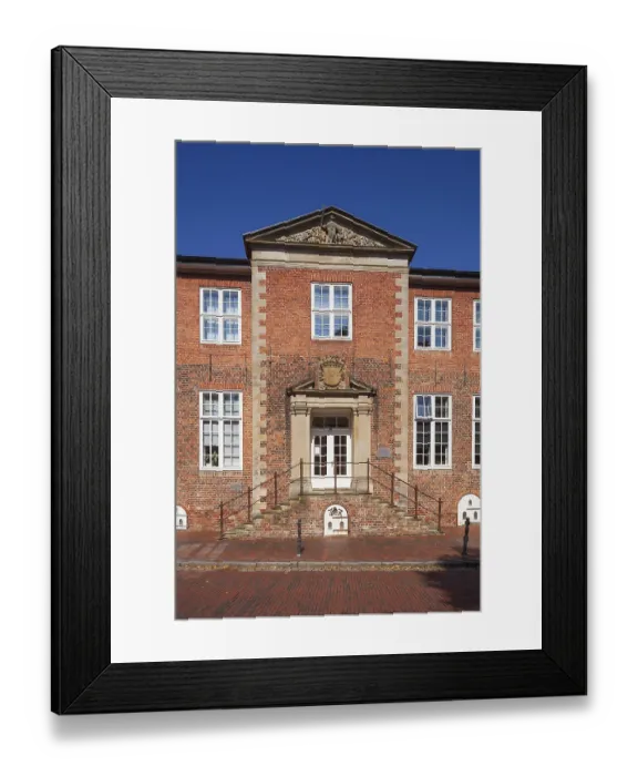 Framed Print : Amtgericht, Altstadt, Jever, Ostfriesland Framed Print : Amtgericht, Altstadt, Jever, Ostfriesland