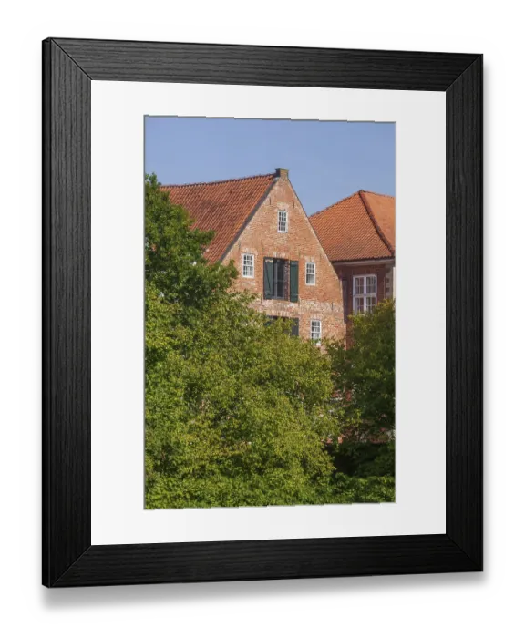 Framed Print : Amtgericht, Altstadt, Jever, Ostfriesland