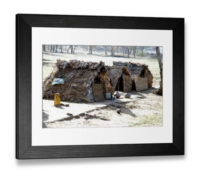 Framed Print : Adivasi huts on way to Omkareshwar temple