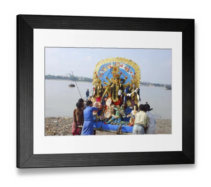 Framed Print : Devotees carrying Durga model for immersion Framed Print : Devotees carrying Durga model for immersion