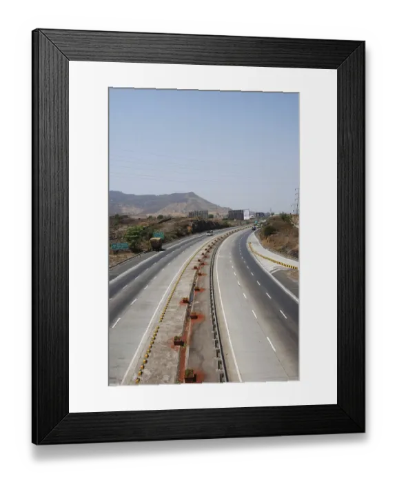 Framed Print : Mumbai Pune Expressway, Maharashtra, India