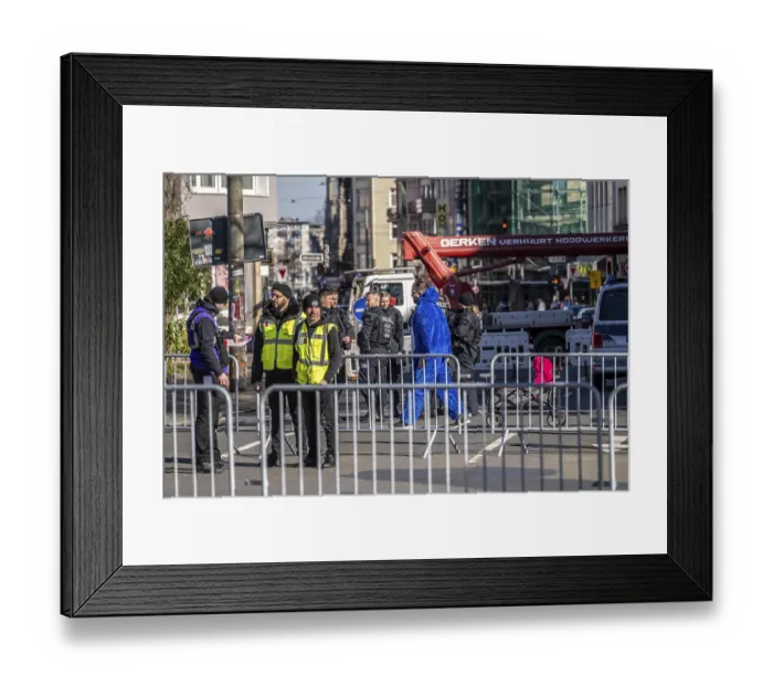 Framed Print : Rose Monday carnival parade in Dusseldorf