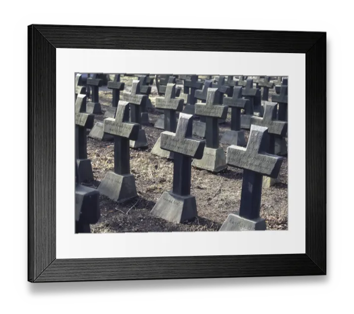 Framed Print : Halle, military cemetery 1st World War
