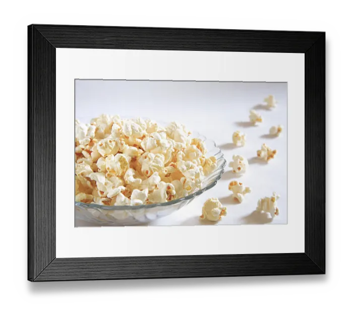 Framed Print : Snack, makka, popcorn, maize which puffs after heating Framed Print : Snack, makka, popcorn, maize which puffs after heating