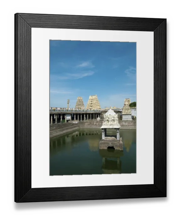 Framed Print : Sri Ekambaranathar Temples with tank
