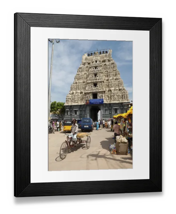 Framed Print : Kamakshi Amman temple in, Kanchipuram kancheepuram Framed Print : Kamakshi Amman temple in, Kanchipuram kancheepuram