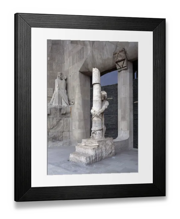 Framed Print : Barcelona, Casa Mila