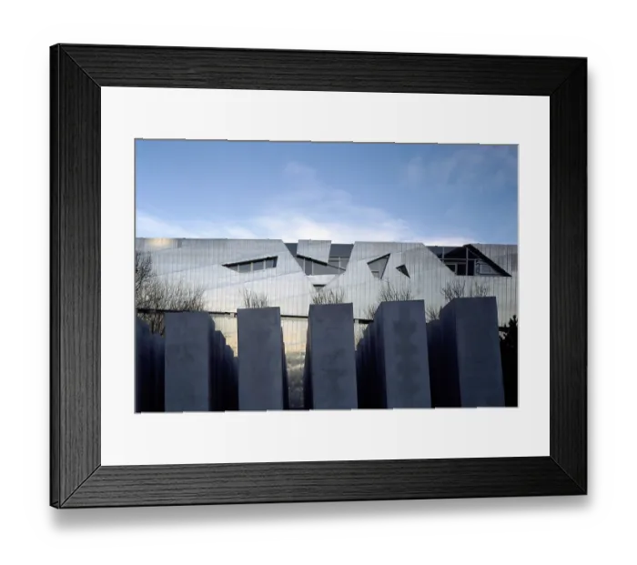 Framed Print : Berlin-Kreuzberg / Jewish Museum (Daniel Libeskind) Framed Print : Berlin-Kreuzberg / Jewish Museum (Daniel Libeskind)