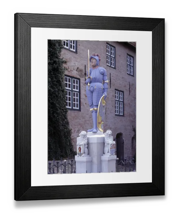 Framed Print : Bederkesa, castle courtyard Framed Print : Bederkesa, castle courtyard