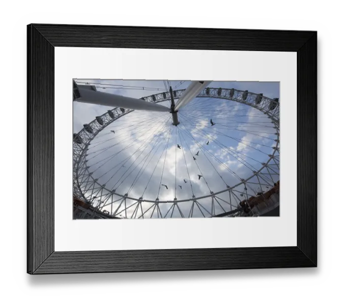 Framed Print : London, LONDON EYE Ferris wheel View of the sky