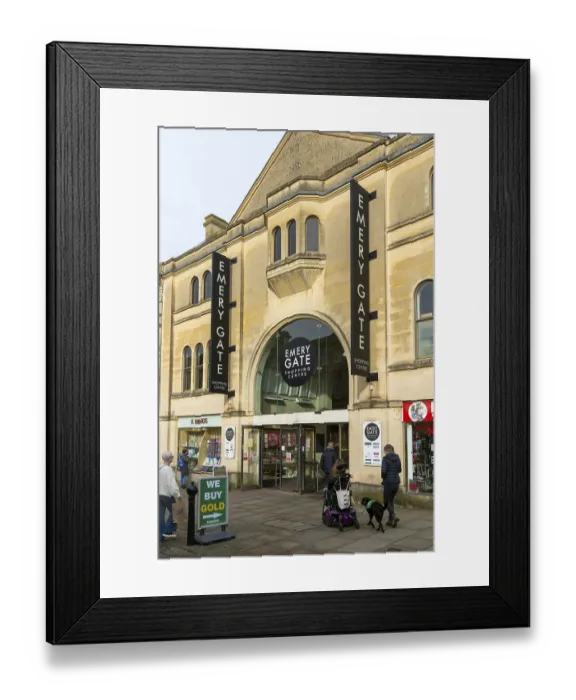 Framed Print : Emery Gate shopping centre in town centre of Chippenham Framed Print : Emery Gate shopping centre in town centre of Chippenham