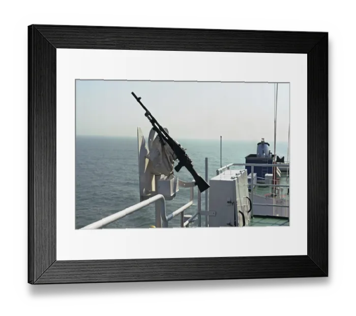 Framed Print : Machine gun mounted on stand, Bombay Framed Print : Machine gun mounted on stand, Bombay