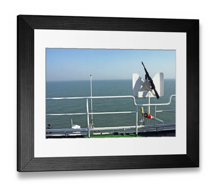 Framed Print : Machine gun mounted on stand, Bombay Framed Print : Machine gun mounted on stand, Bombay