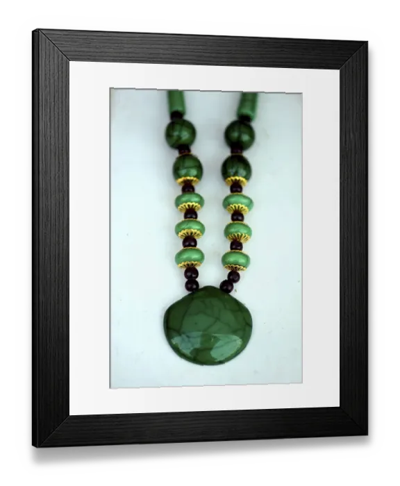 Framed Print : Handmade stone necklace, india, asia