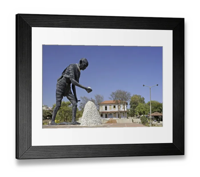 Framed Print : Statue commemorating gandhi dandi salt march Framed Print : Statue commemorating gandhi dandi salt march