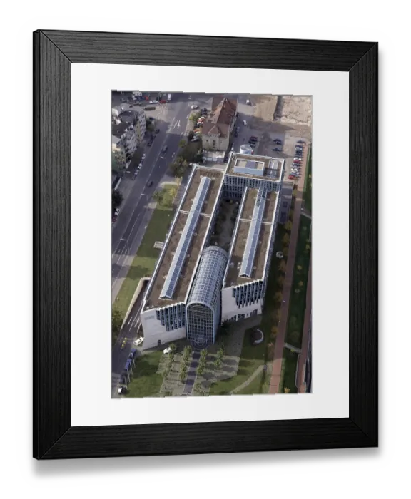 Framed Print : Architecture: Parade & Partner Architecture: Parade & Partner Framed Print : Architecture: Parade & Partner Architecture: Parade & Partner