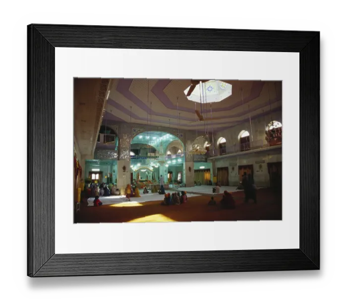 Framed Print : Paonta Sahib Sikh gurudwara, Himachal Pradesh