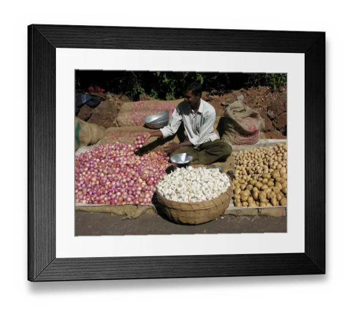 Framed Print : Weekly Market, Mahabaleshwar, Maharashtra, India