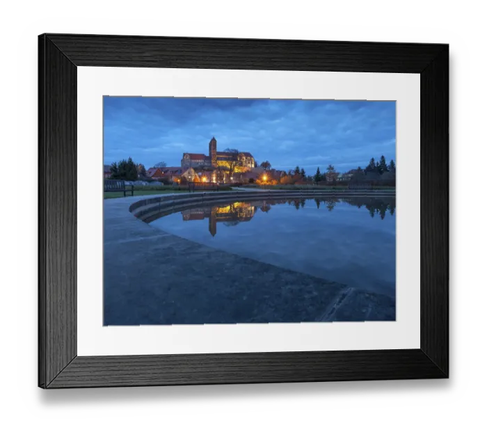 Framed Print : Castle hill with collegiate church St