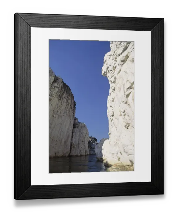 Framed Print : Marble Rocks & Narmada River