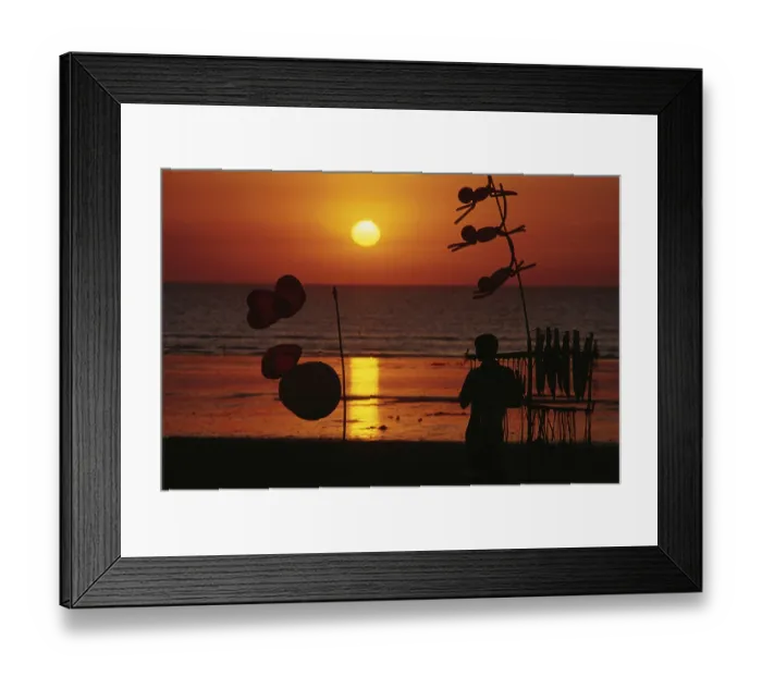 Framed Print : Balloon seller in silhouette at Juhu beach Framed Print : Balloon seller in silhouette at Juhu beach