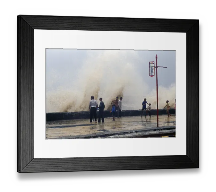 Framed Print : Huge waves coming in monsoon, bombay mumbai Framed Print : Huge waves coming in monsoon, bombay mumbai