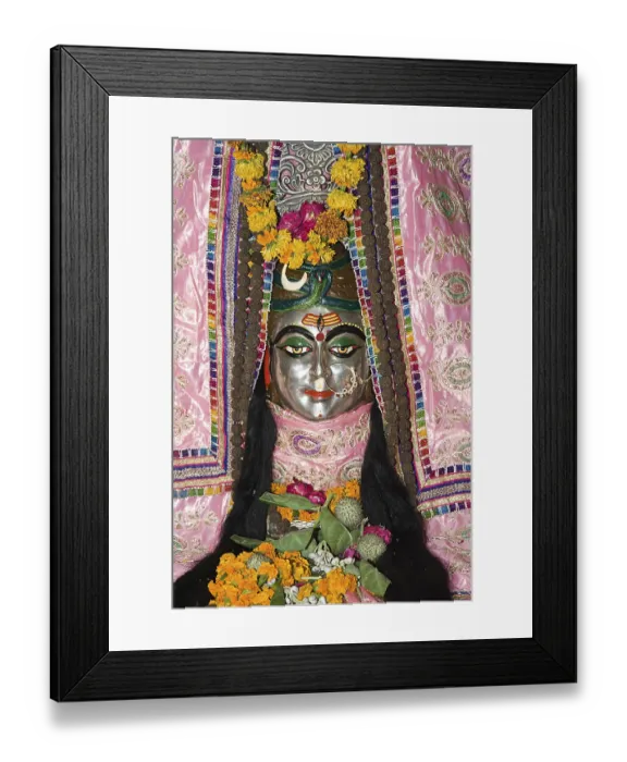 Framed Print : Shiva statue in gopeshwar mahadev temple