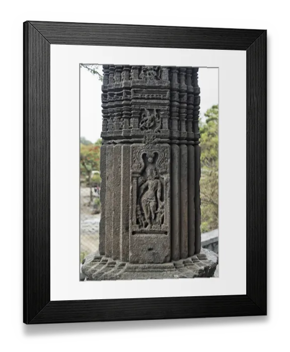 Framed Print : Carved stone pillar in Iyeshwareshware Shiva temple