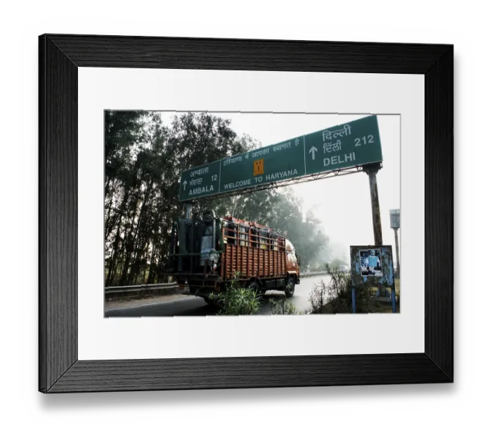 Framed Print : Welcome signboard on highway to Haryana state Framed Print : Welcome signboard on highway to Haryana state