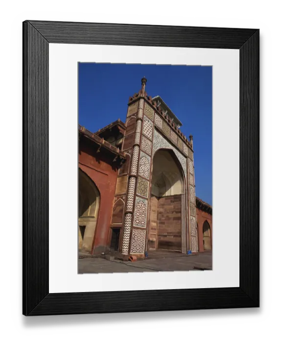 Framed Print : Richly decorated entrance building of Akbar's tomb