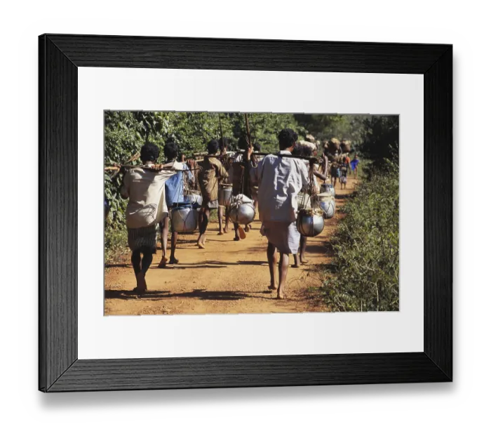 Framed Print : Bonda tribal men, Onakadhalli, Orissa, India