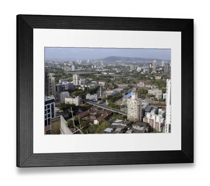 Framed Print : Skyline from Marathon building
