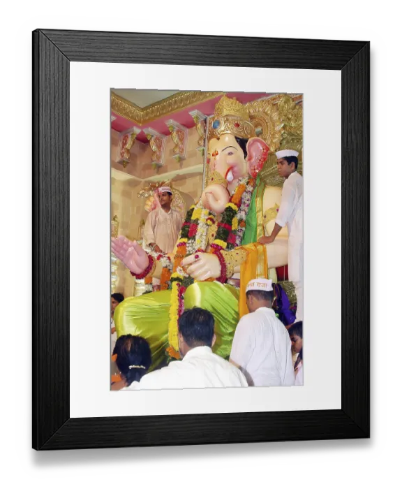 Framed Print : Lalbaugcha Raja, Ganesha Festival Framed Print : Lalbaugcha Raja, Ganesha Festival
