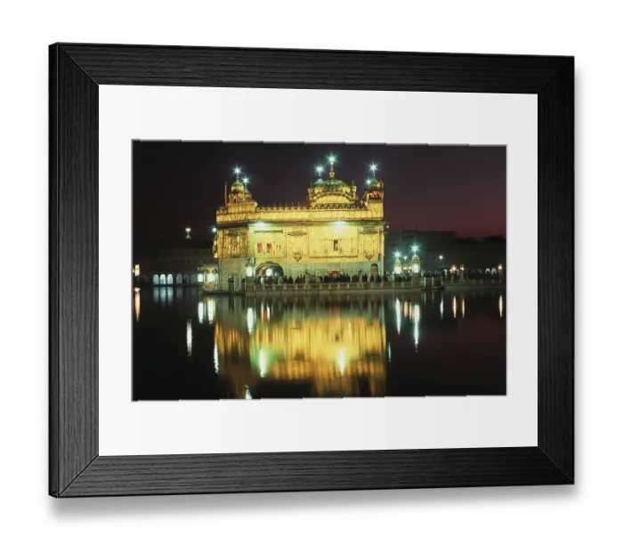 Framed Print : Illuminated Golden Temple in Amritsar