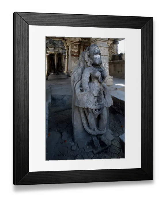 Framed Print : Sculpture hemadpanthi temple, solapur