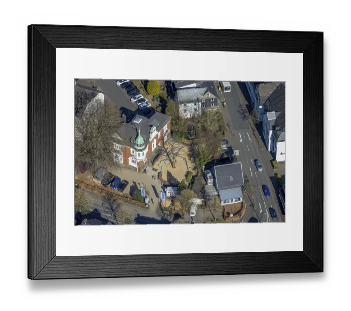 Framed Print : Aerial view, Restaurant Die Villa Olpe wird zum Starnberger Wirtshaus Framed Print : Aerial view, Restaurant Die Villa Olpe wird zum Starnberger Wirtshaus