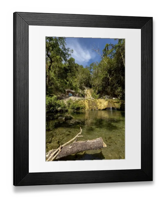 Framed Print : Small bathing lake in the Valle de los Ingenios with tourists