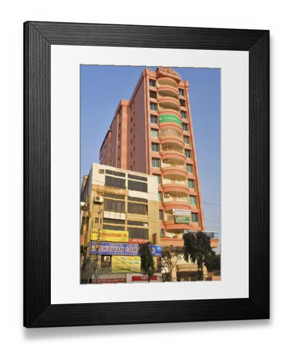 Framed Print : Building, Mirpur road, Dhanmondi
