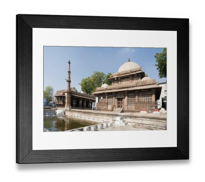 Framed Print : Tomb of rani sipri's mosque