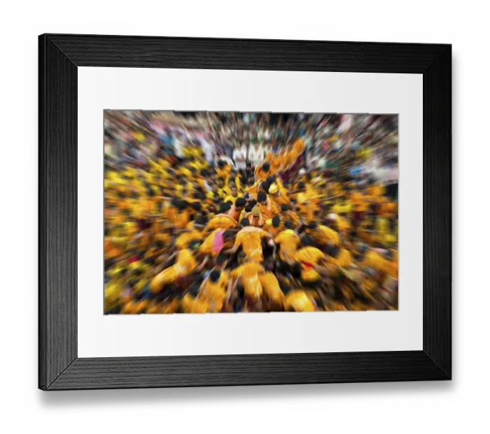 Framed Print : Govindas preparing human pyramid to break dahi handi at dadar mumbai maharashtra India